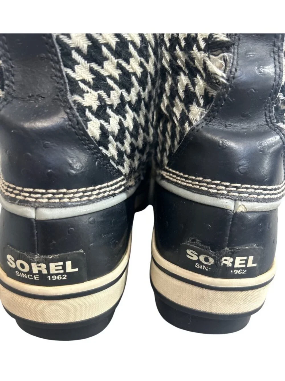 Sorel Tivoli Women's 8 Houndstooth Winter Boots Black White Tall Waterproof